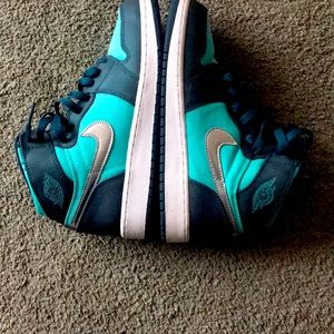 Jordan 1 worn 1 time green